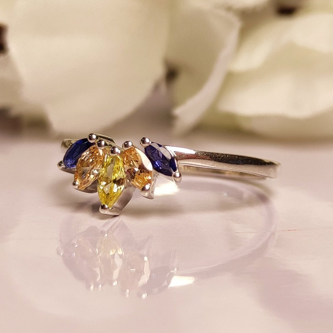 Peridot & Champagne & Sapphire Diamond Multi-Stone Curved Ring - Christmas Gift