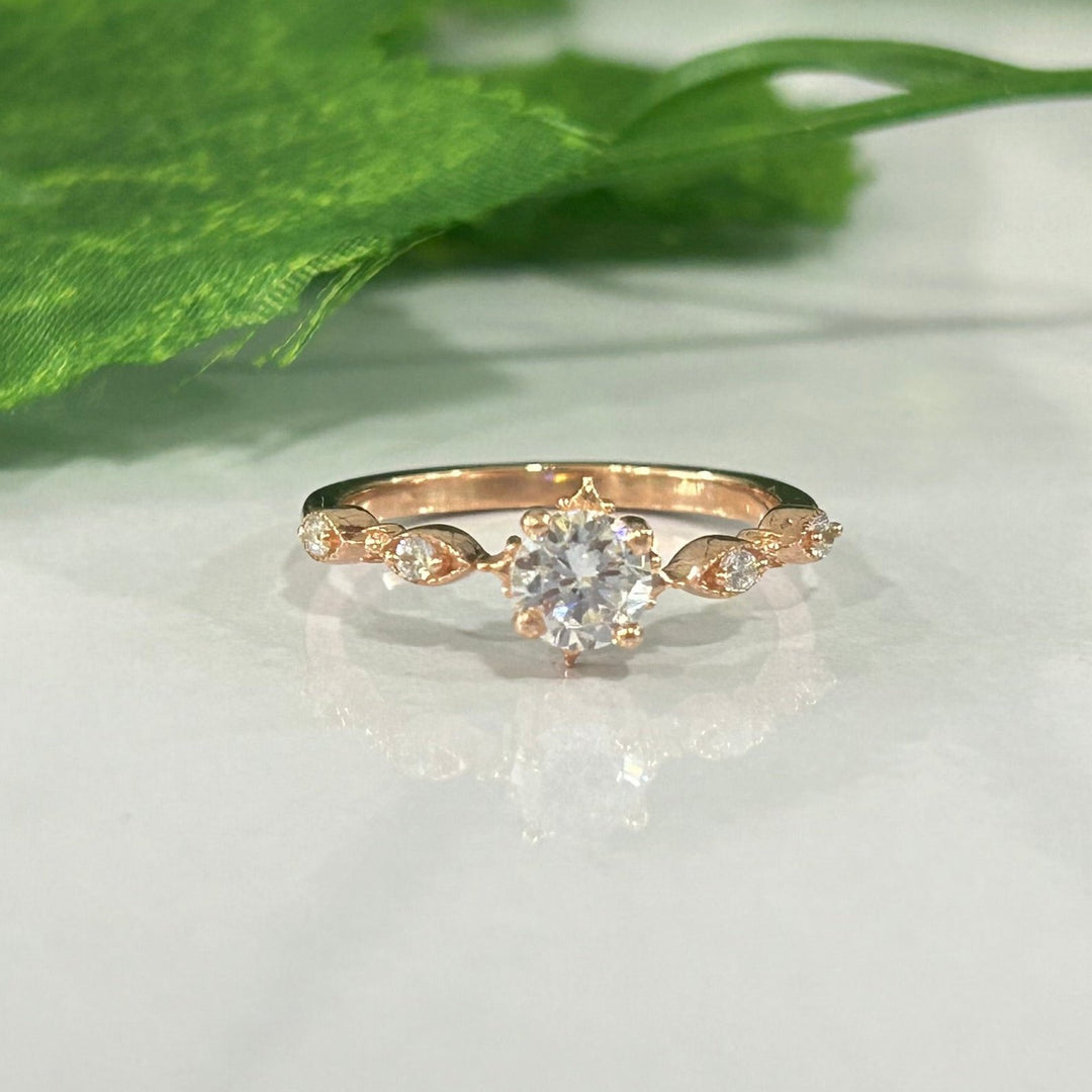 Vintage Moissanite Ring - Wedding & Engagement Ring in 925 Sterling Silver - Promise Ring