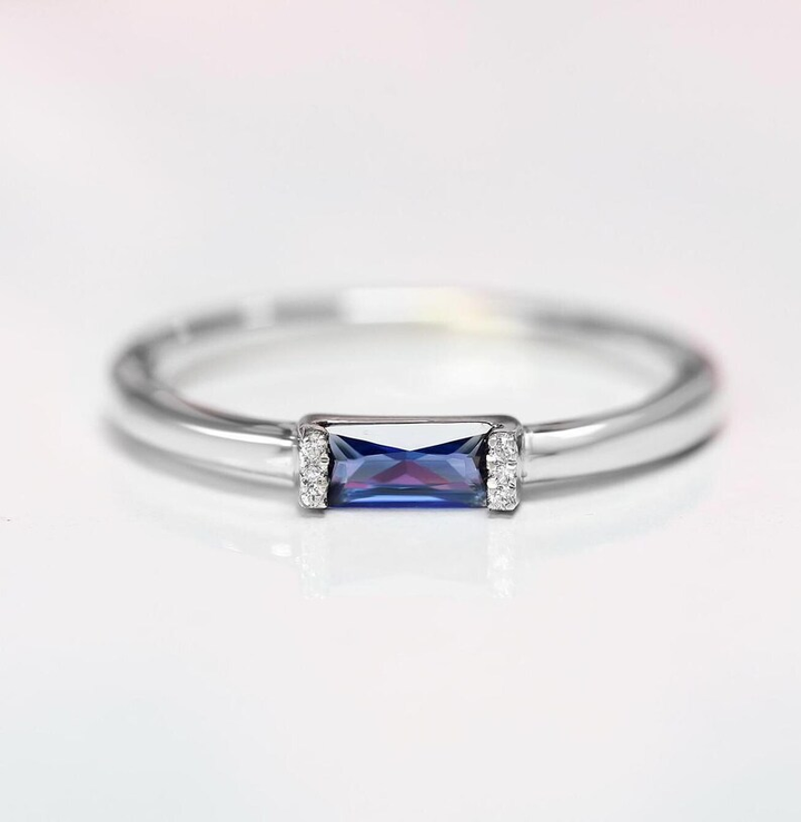 Vintage Sapphire wedding band Sterling Silver - Dainty Baguette Stacking Ring - Special Gift For Birthday