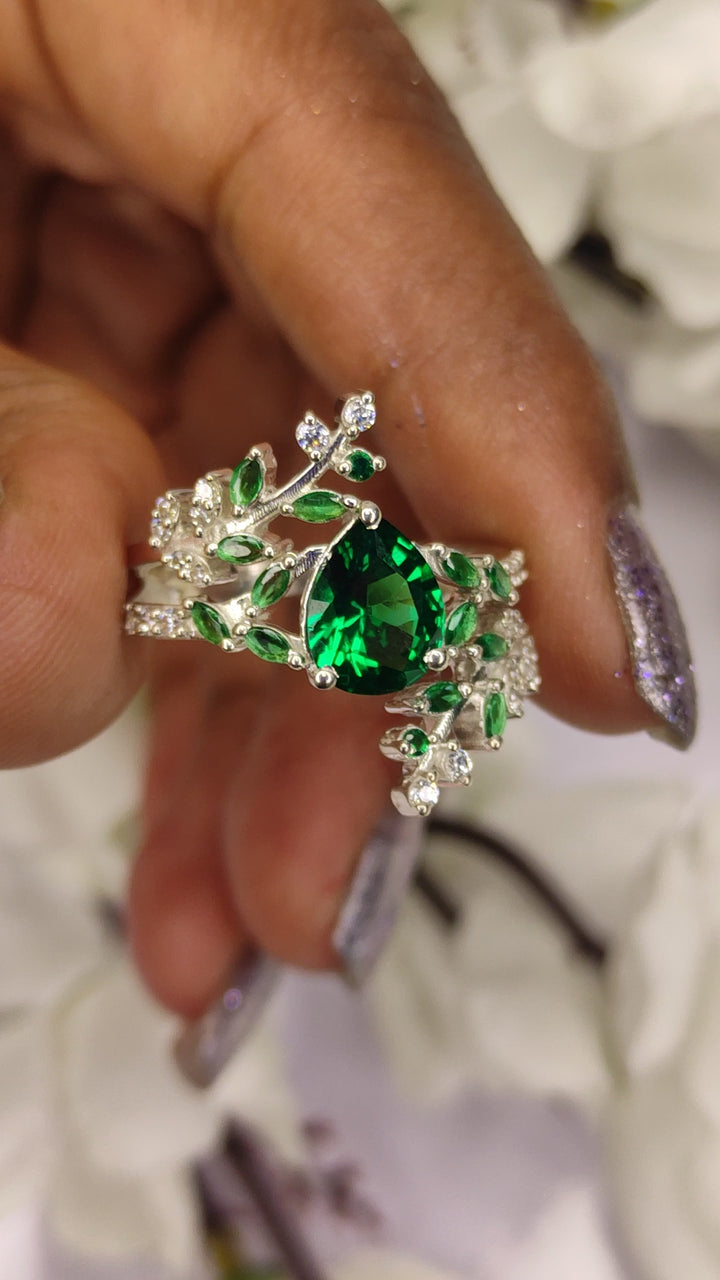 Emerald Leaf Engagement Ring - Unique Promise Ring For Her - Emerald Birthstone - May Birthstone